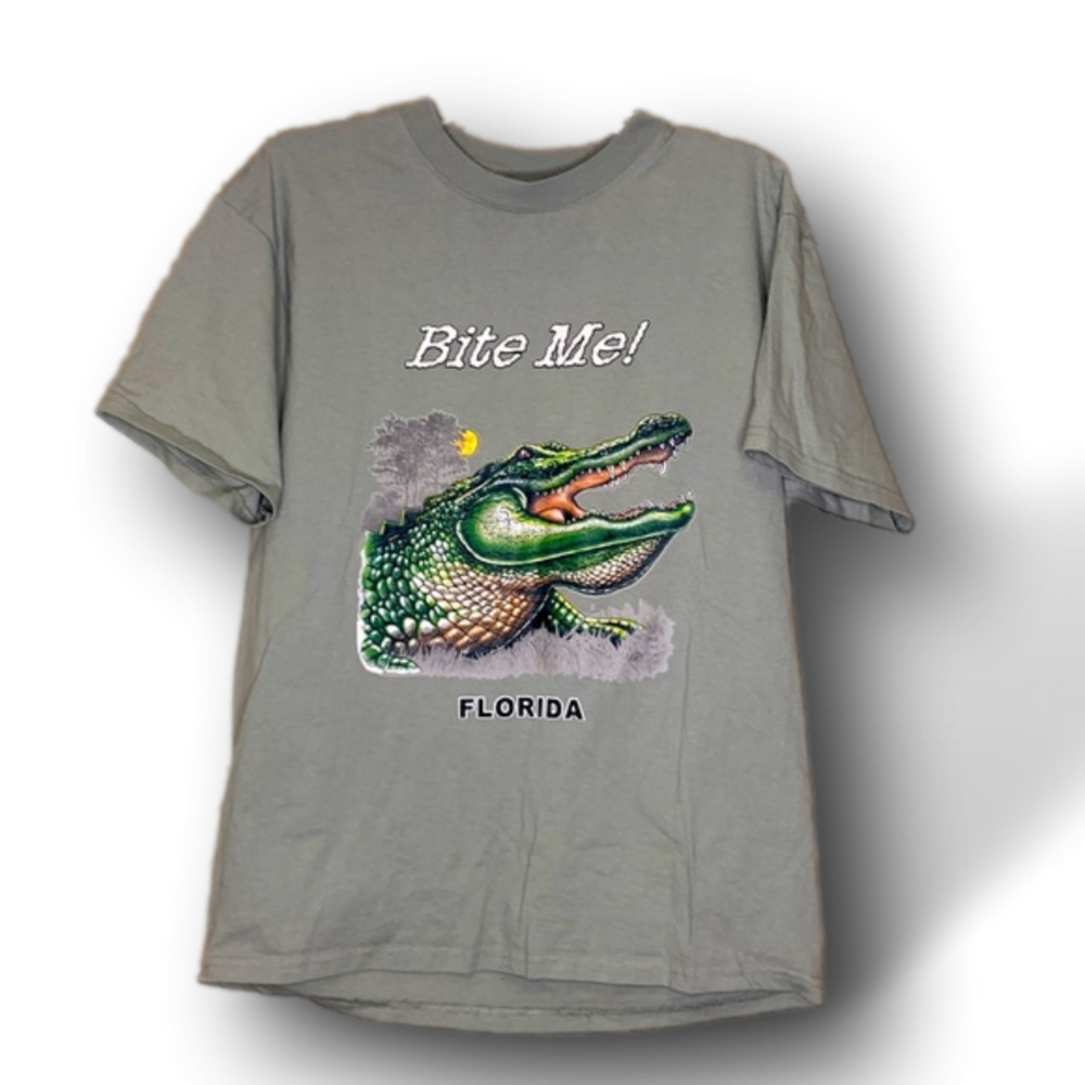 PORT and Company men’s graphic tee size large